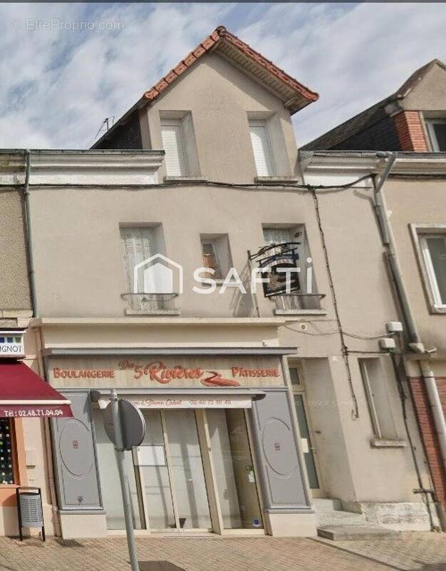 Photo 1 - Commerce à VIERZON