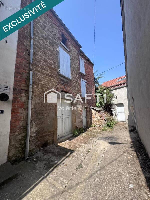 Photo 1 - Maison à BRASSAC-LES-MINES