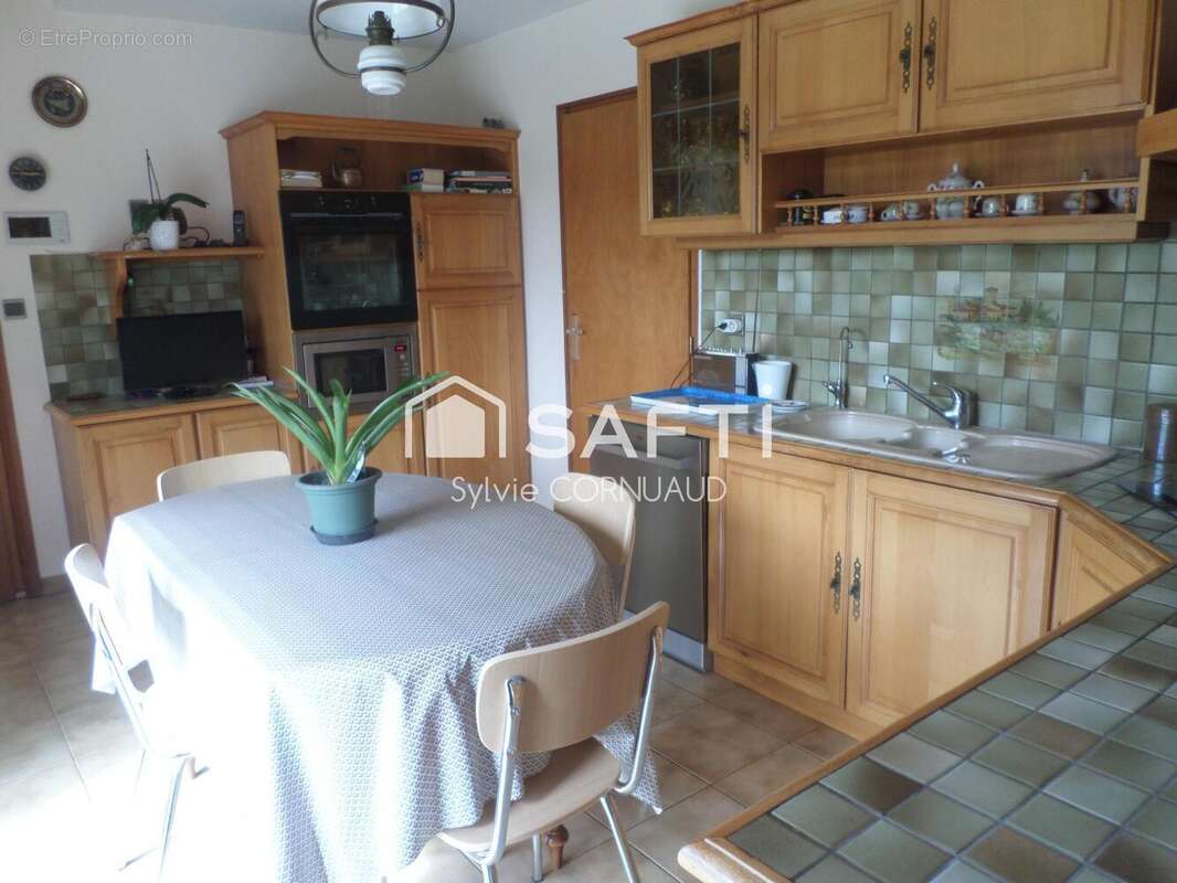 Photo 5 - Maison à SAINTES