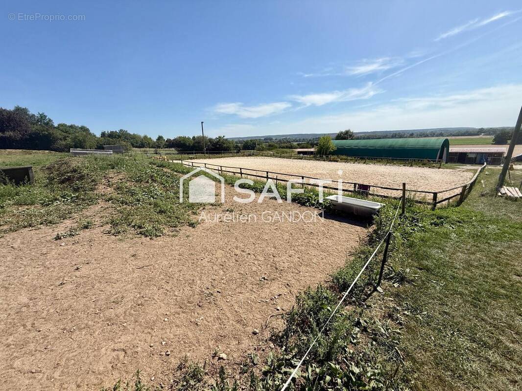 Photo 1 - Maison à VINNEUF