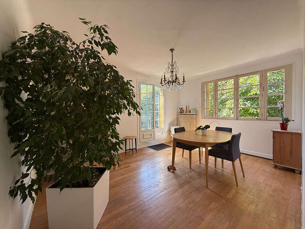 Maison à JOUY-EN-JOSAS