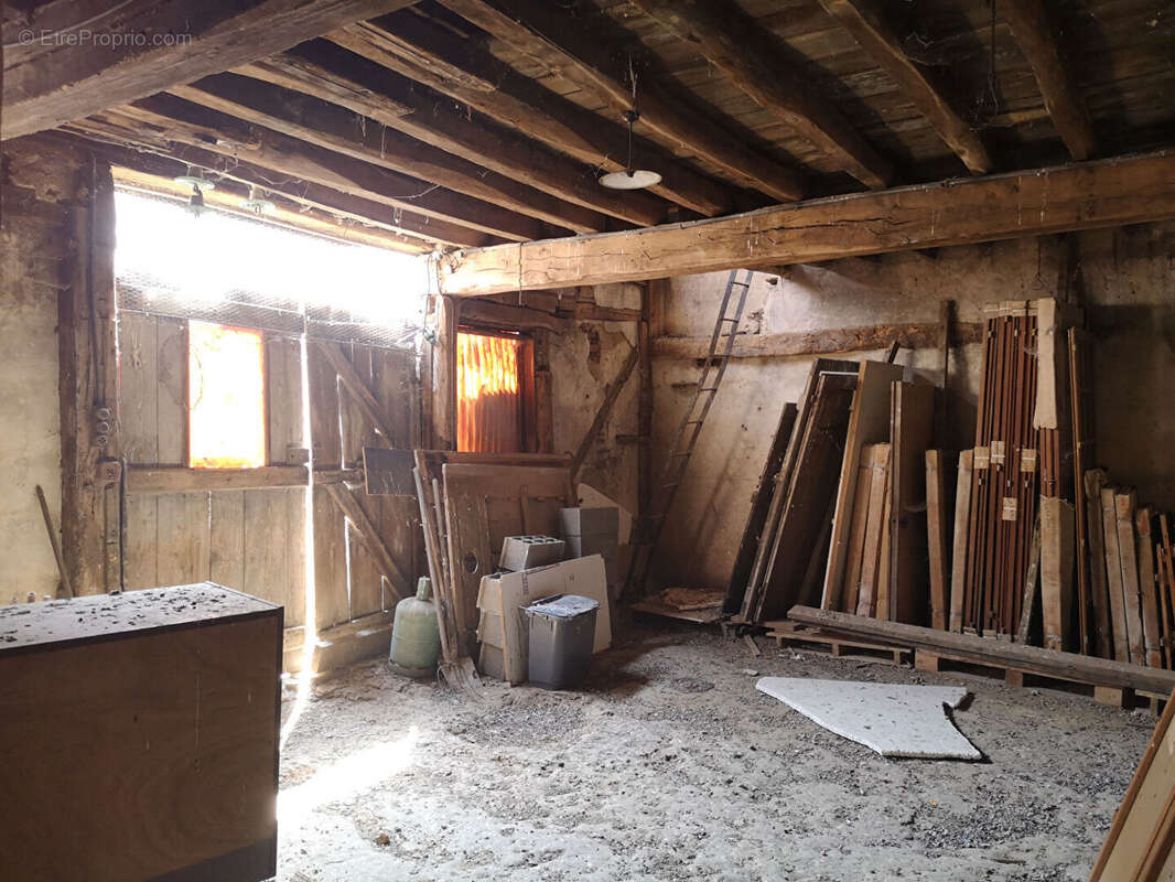 Autre à COURVILLE-SUR-EURE