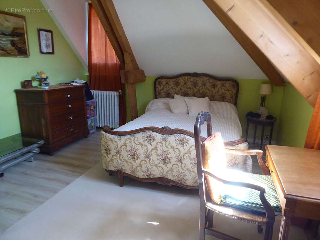 Maison à PONT-L&#039;EVEQUE