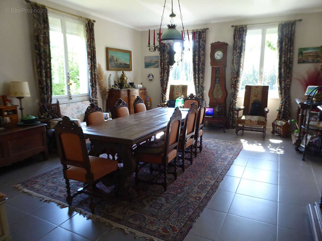 Maison à PONT-L&#039;EVEQUE