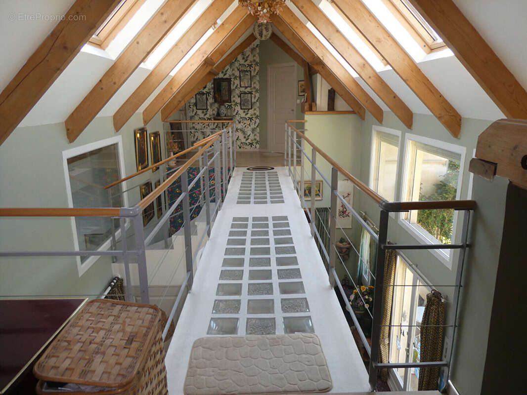 Maison à PONT-L&#039;EVEQUE