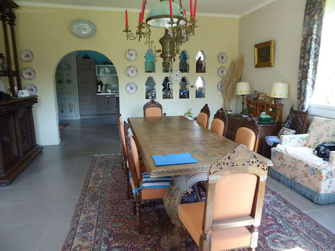 Maison à PONT-L&#039;EVEQUE