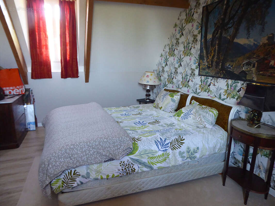 Maison à PONT-L&#039;EVEQUE