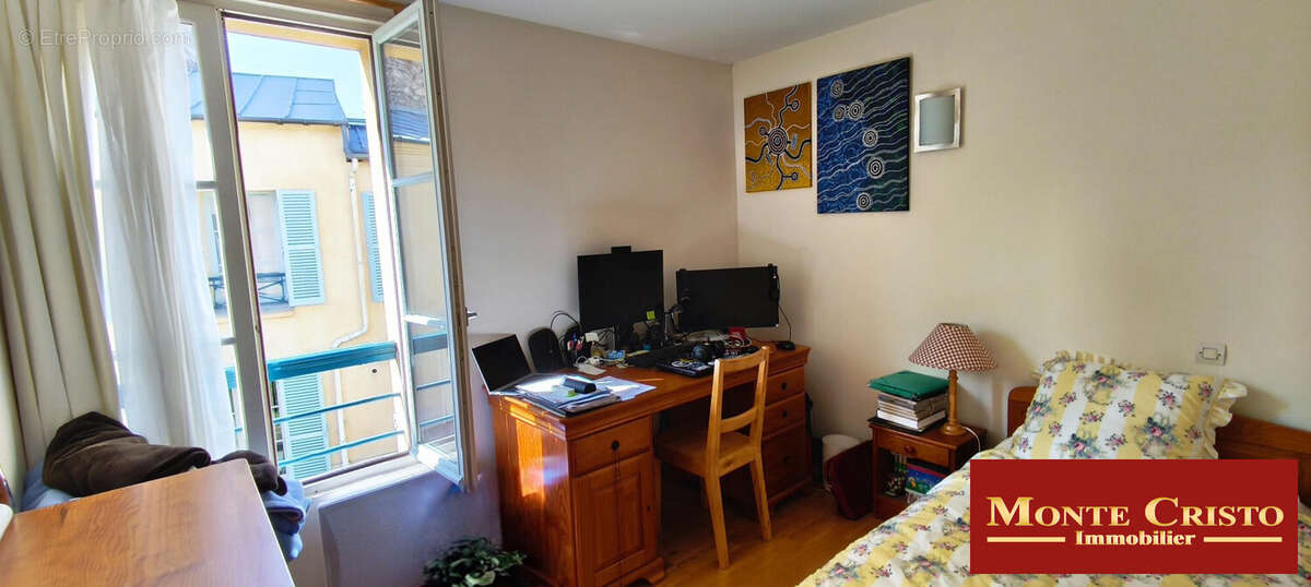 chambre 2 - Maison à VERSAILLES