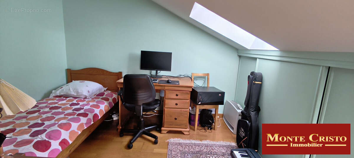 chambre 3 - Maison à VERSAILLES