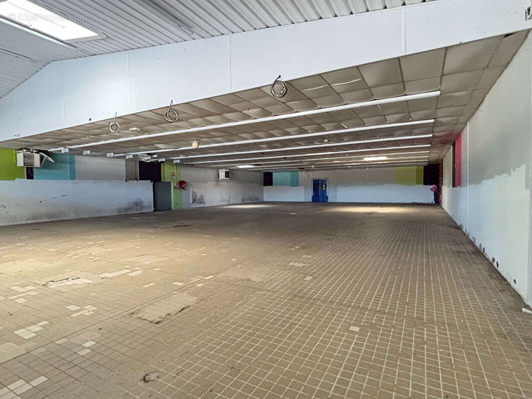 Commerce à LABOUHEYRE