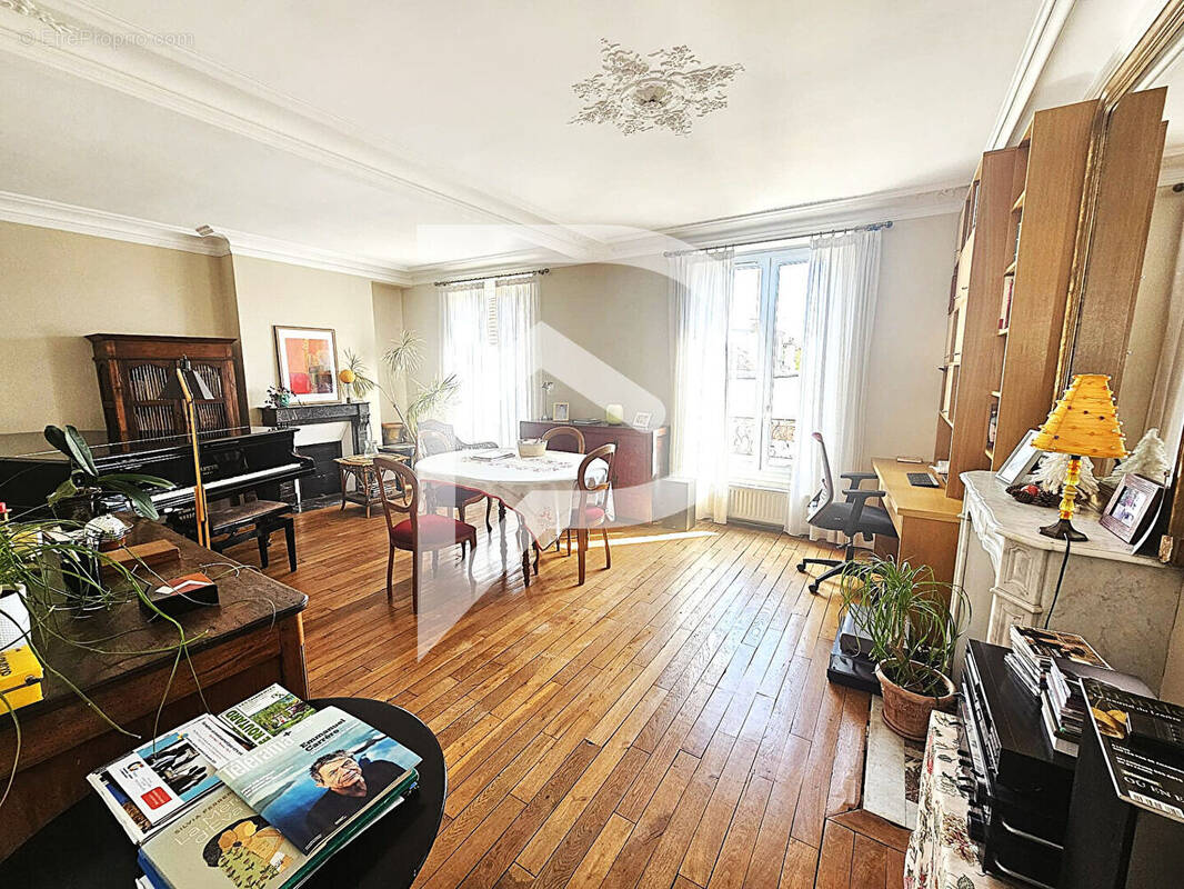 Appartement à SAINT-MAURICE