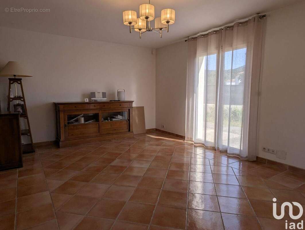 Photo 3 - Maison à SAINT-ZACHARIE