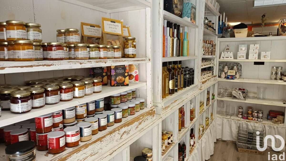 Photo 2 - Commerce à MEZE
