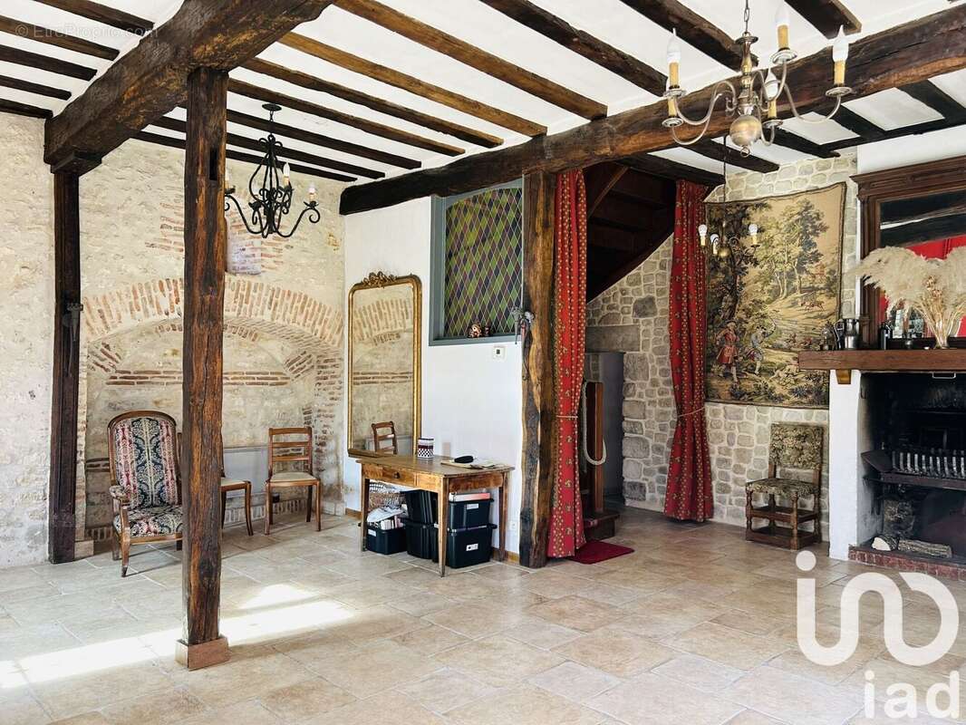 Photo 2 - Maison à BOISCOMMUN