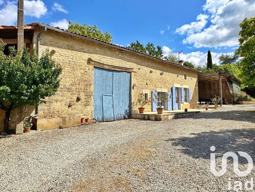 Photo 4 - Maison à JUILLE