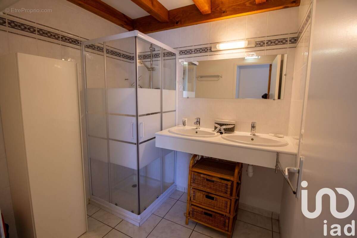 Photo 8 - Maison à SAINT-JULIEN-EN-BORN