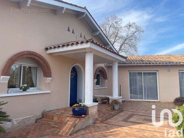 Photo 2 - Maison à VIRAZEIL