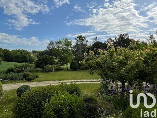 Photo 4 - Maison à VIRAZEIL