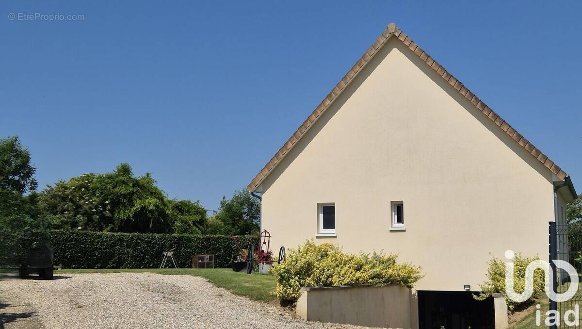 Photo 1 - Maison à LE THUIT-SIGNOL