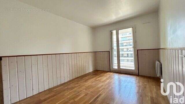 Photo 8 - Appartement à ASNIERES-SUR-SEINE