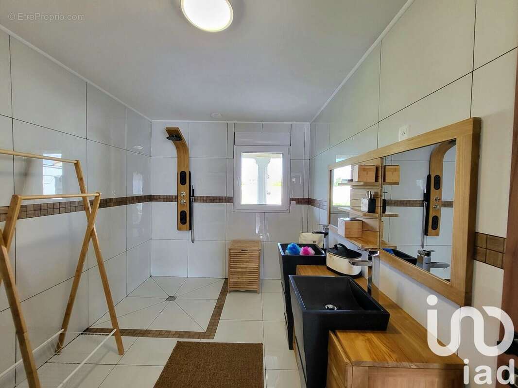 Photo 5 - Maison à CHATELLERAULT