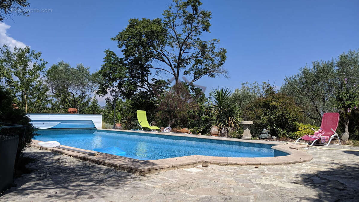 Maison à SAINT-AMBROIX