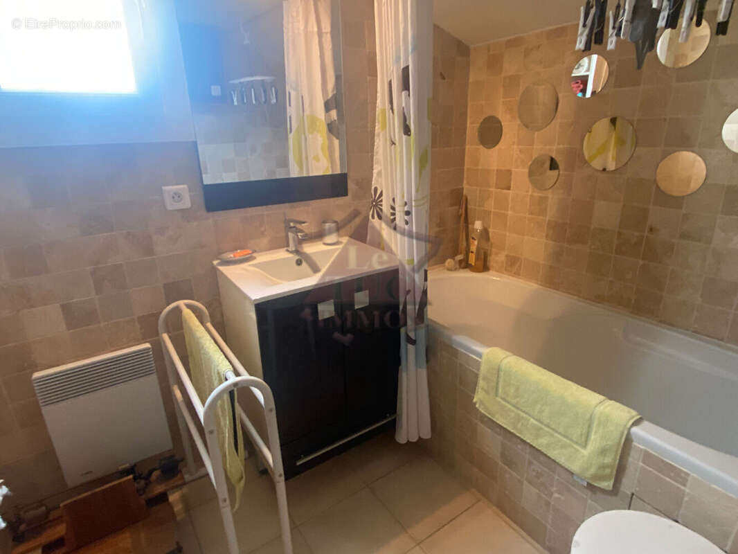 Maison à SAINT-AMBROIX