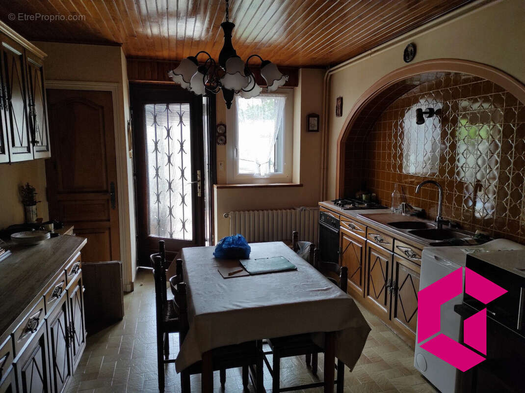 Maison à YSSINGEAUX