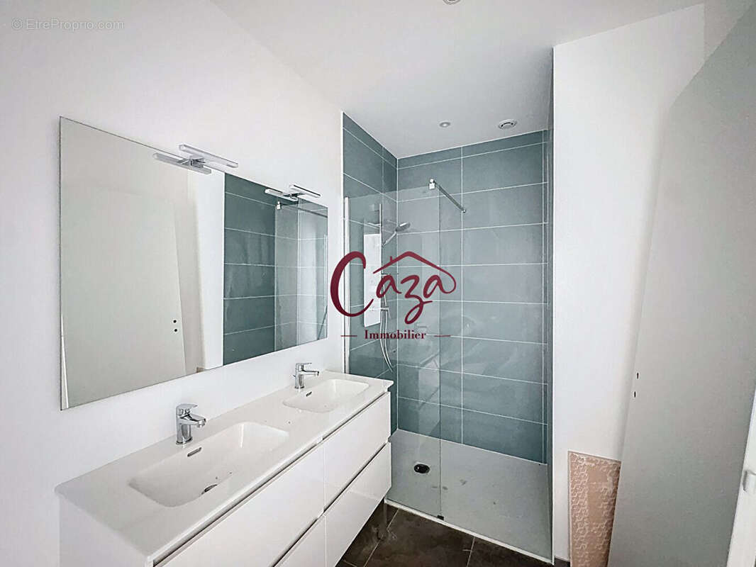 Maison à CAMBLANES-ET-MEYNAC