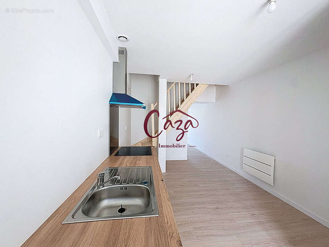 Maison à CAMBLANES-ET-MEYNAC