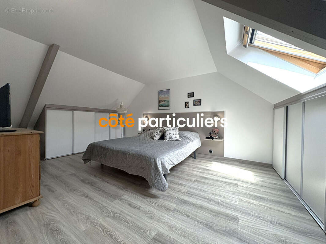 Maison à CHATEAUNEUF-D&#039;ILLE-ET-VILAINE