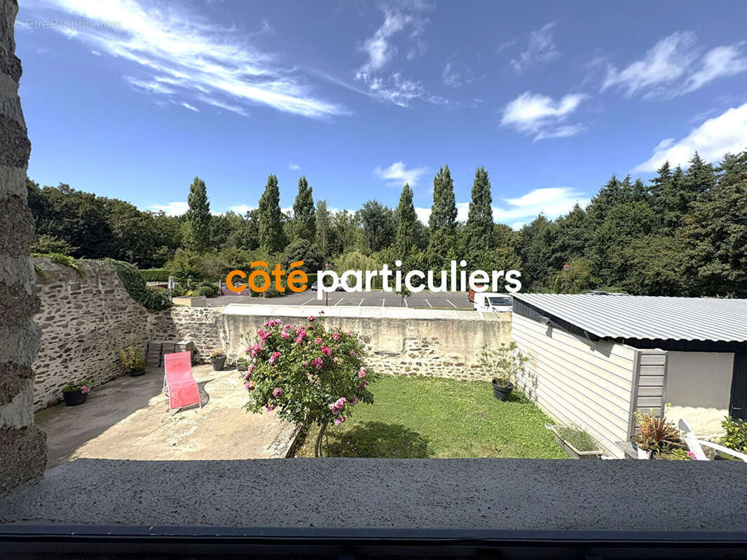 Maison à CHATEAUNEUF-D&#039;ILLE-ET-VILAINE