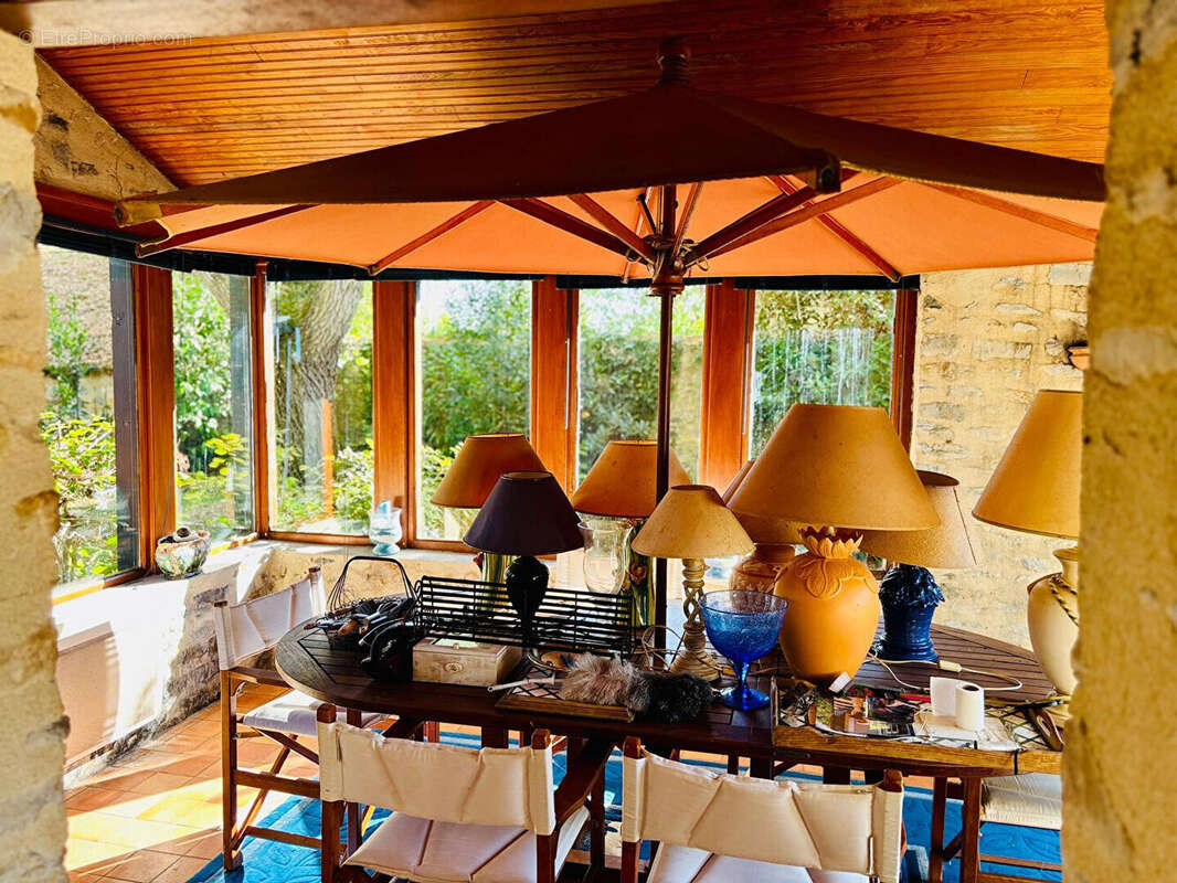 Maison à FRESNAY-SUR-SARTHE