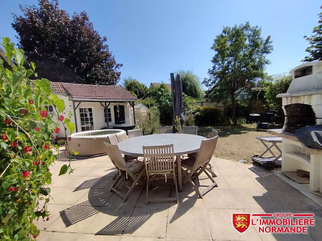 Maison à PACY-SUR-EURE