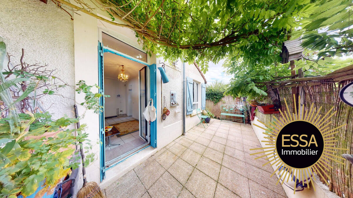 Appartement à CHAVILLE