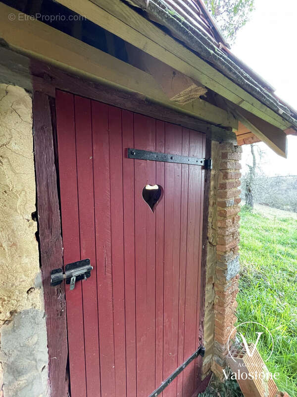 Appartement à MONTSOUE