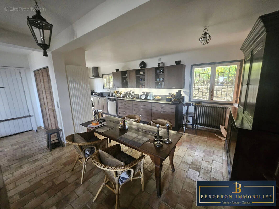 salle à manger - Maison à LE TIGNET