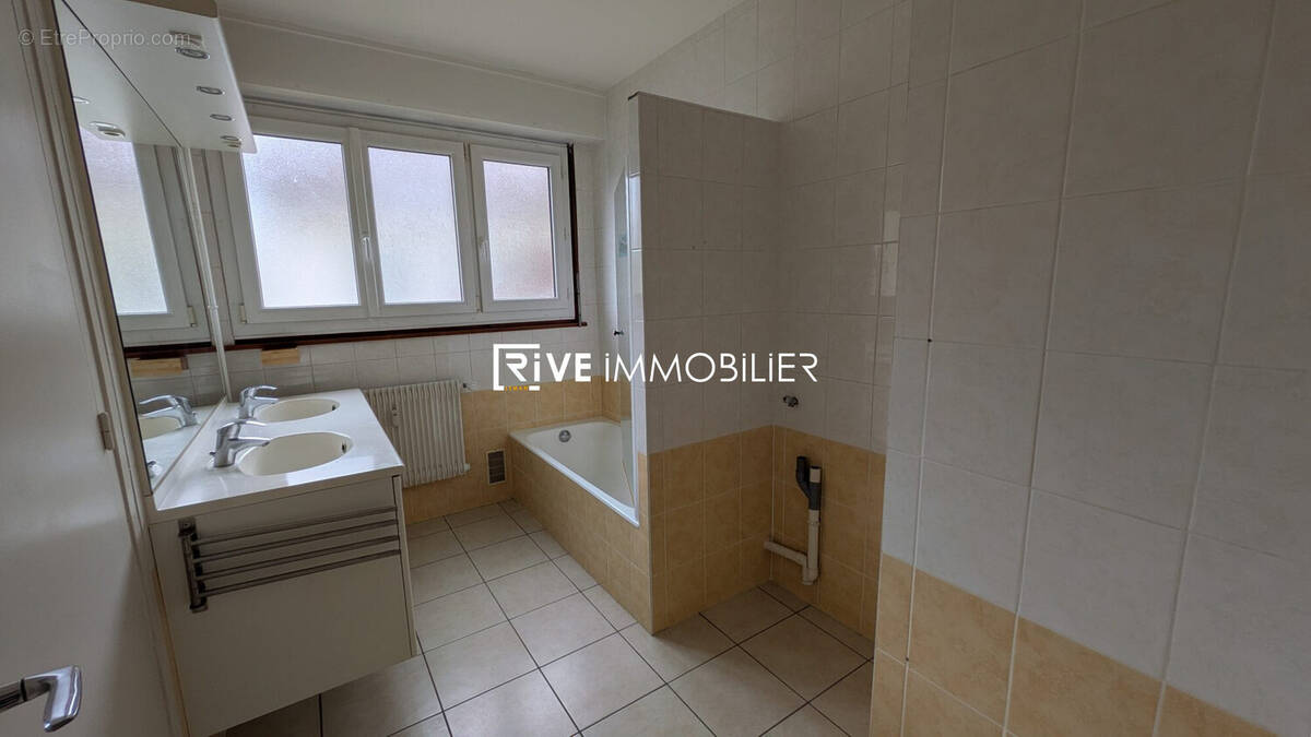 Appartement à THONON-LES-BAINS