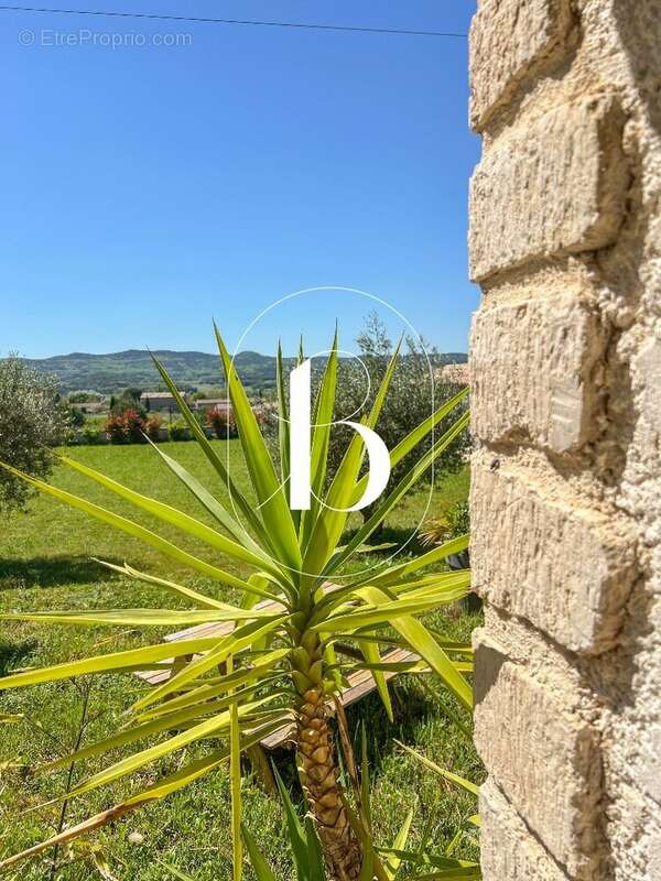 Maison à GOUDARGUES