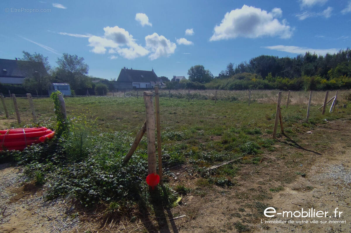 Terrain à GROIX