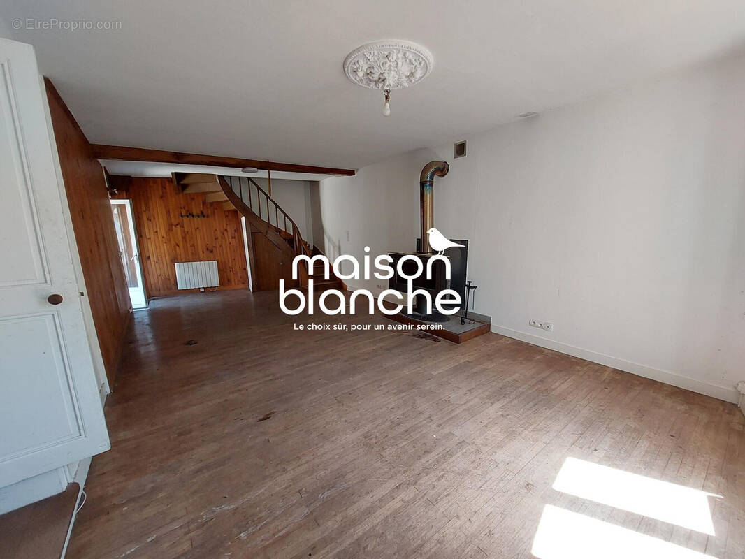 Logement 2 - Appartement à AIRVAULT