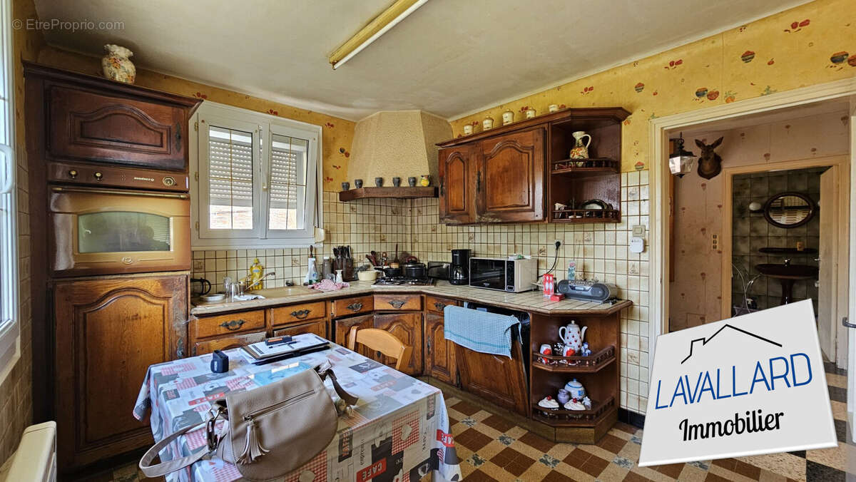 Maison à BONNEVILLE