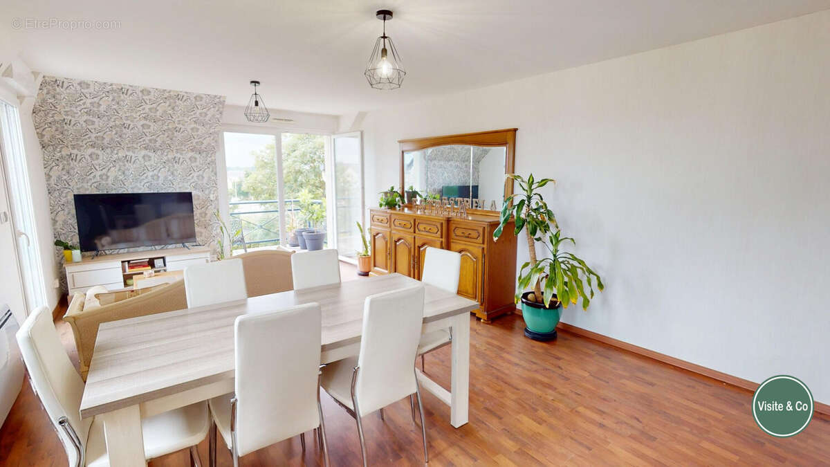 Appartement à CORMELLES-LE-ROYAL