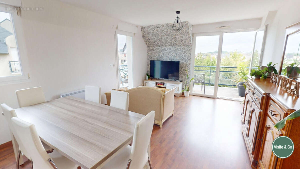 Appartement à CORMELLES-LE-ROYAL