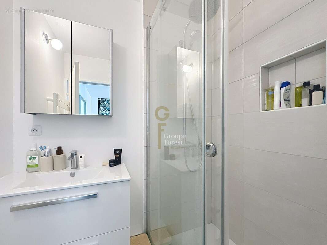 Appartement à LA MADELEINE