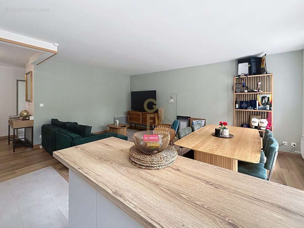 Appartement à LA MADELEINE