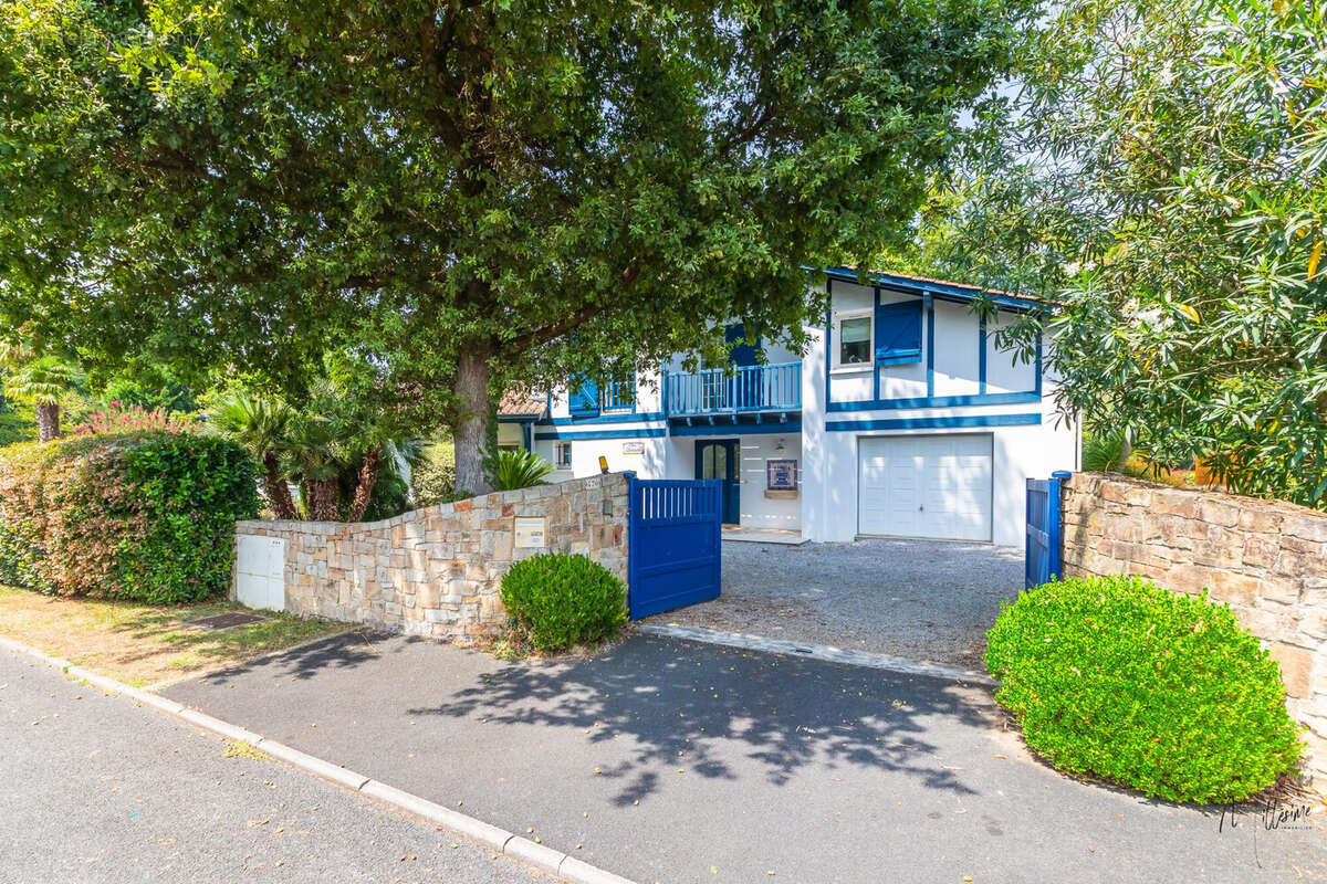 Maison à BASSUSSARRY