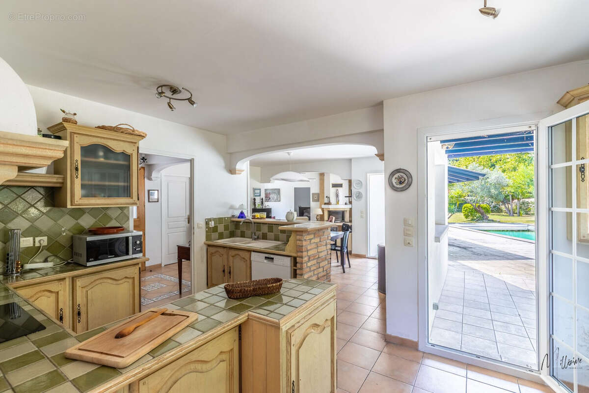 Maison à BASSUSSARRY