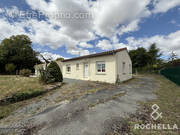 Maison à SAINT-JULIEN-DE-L&#039;ESCAP