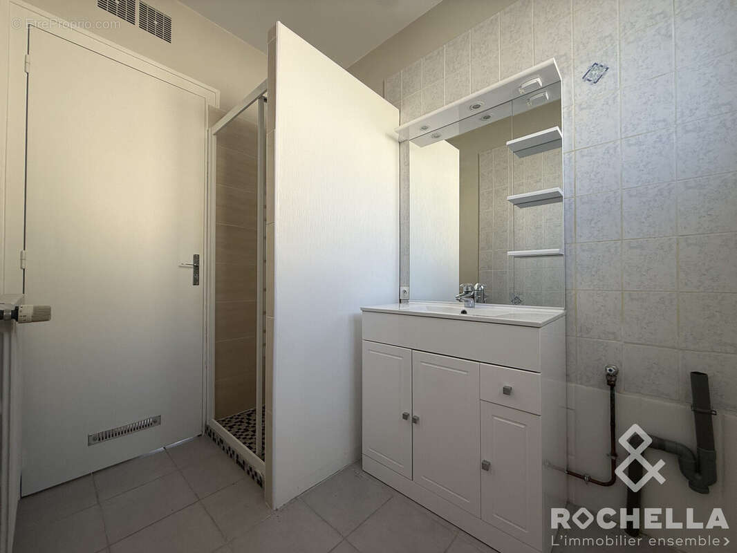 Maison à SAINT-JULIEN-DE-L&#039;ESCAP